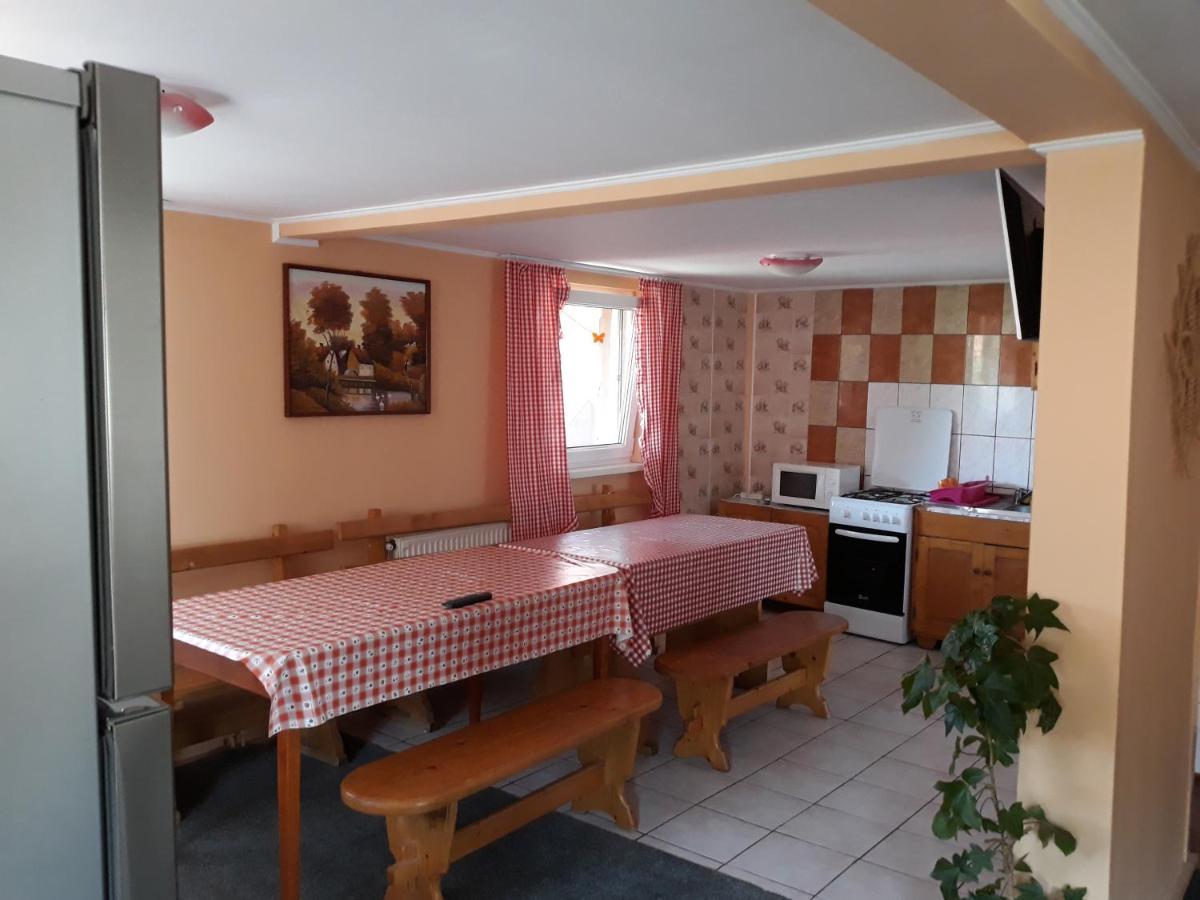 Bed and Breakfast Molnar Vendeghaz à Praid Extérieur photo