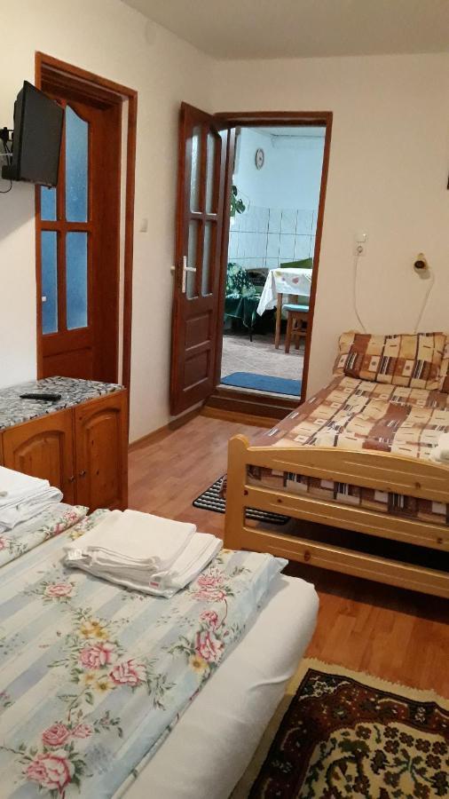 Bed and Breakfast Molnar Vendeghaz à Praid Extérieur photo